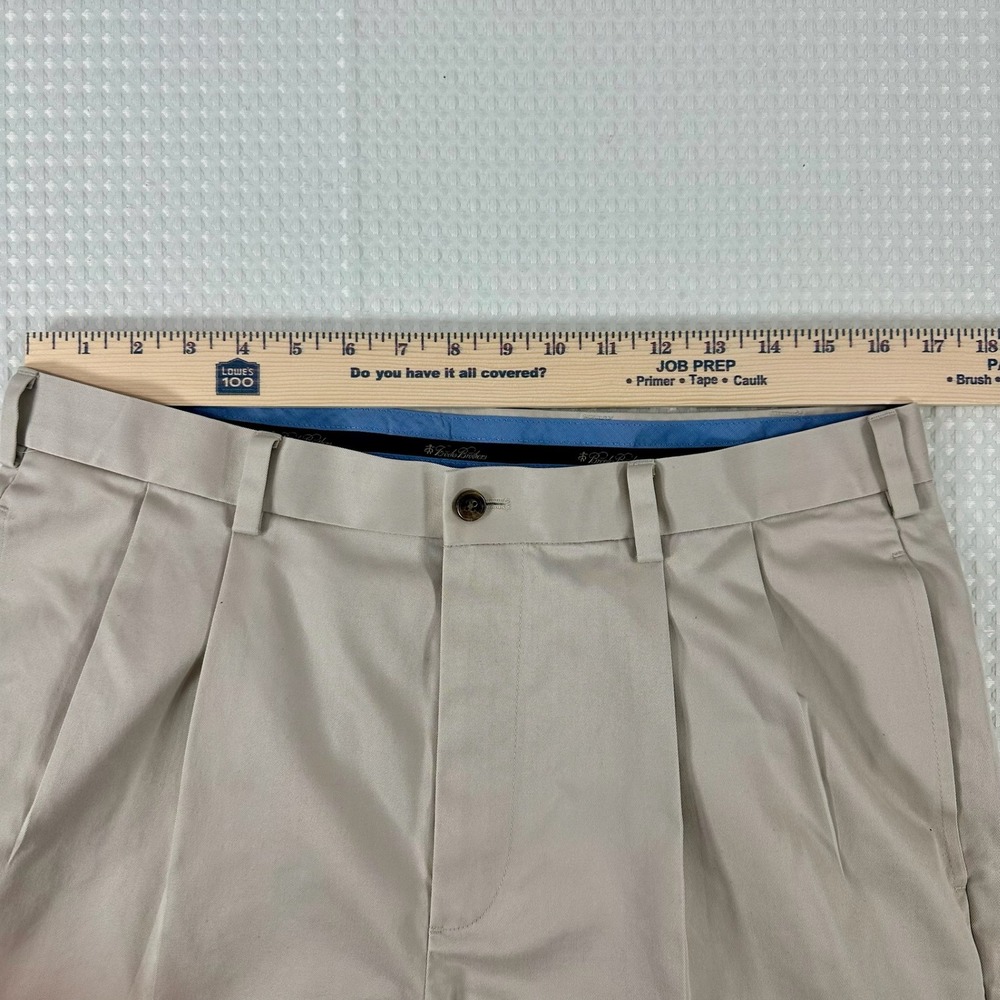Brooks Brothers‎ Advantage Chino Mens Shorts W35 Pleated Flat Light Weight READ - Picture 7 of 12